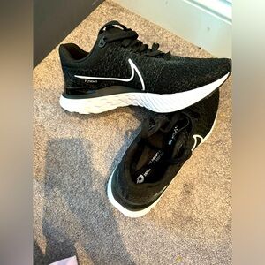 Nike Infinity Flyknit